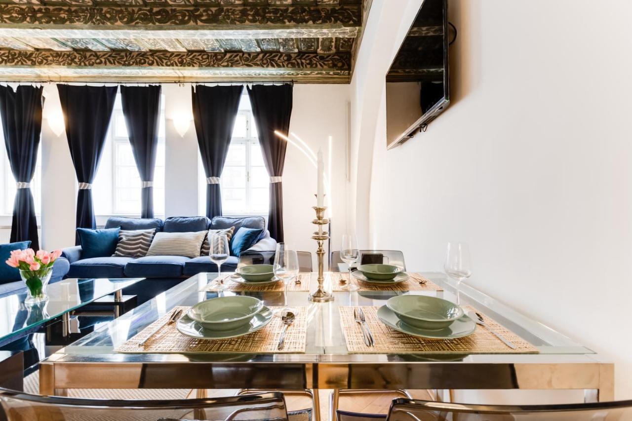 Charles Bridge Royal Apartments - Castle District 프라하 외부 사진
