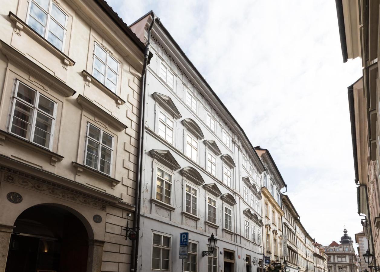 Charles Bridge Royal Apartments - Castle District 프라하 외부 사진